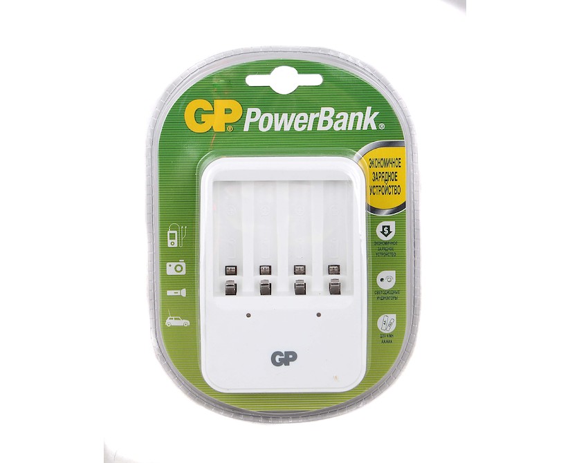 Зарядное устройство GP PowerBank PB420GS